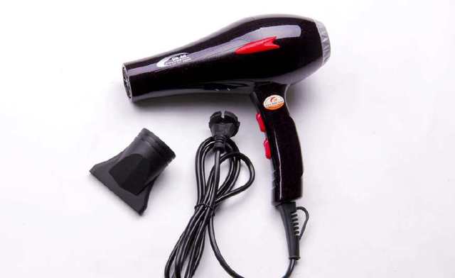 如何正確使用吹風(fēng)機，要注意這3點 